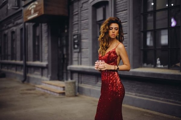 Les Must-Have du Luxe Glamour de Cette Saison
